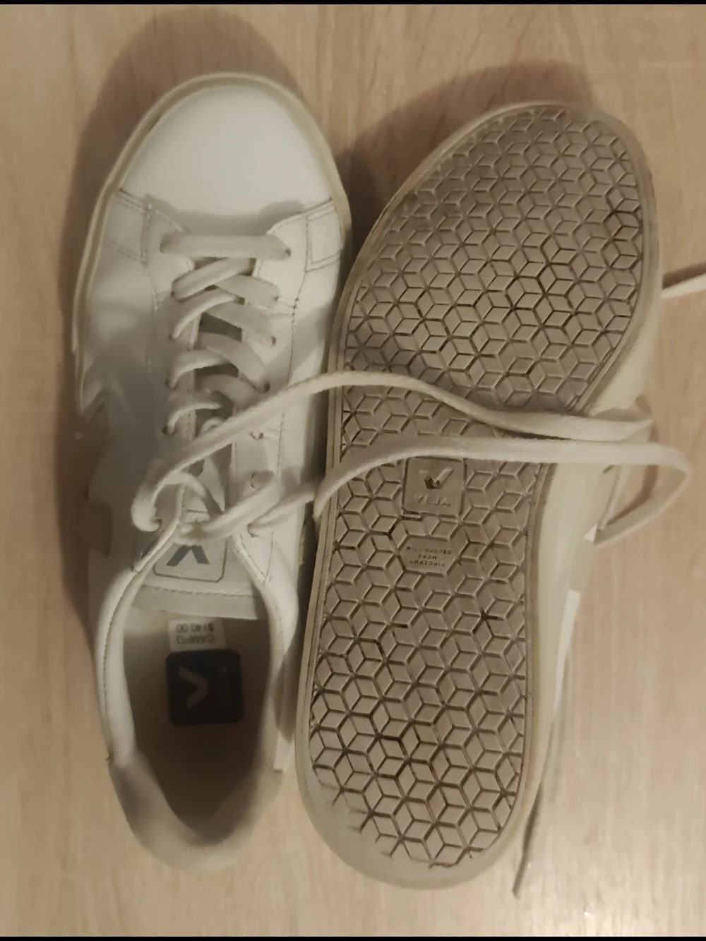 Veja Campo White Natural Grey Suede Sneakers Women’s US 9 Leather Casual